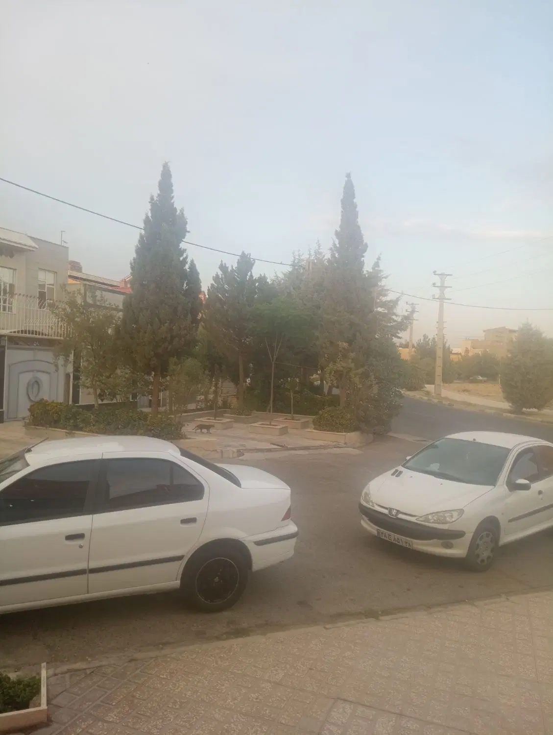 ویلایی دوطبقه _تمام بر شرقی غربی _200متر