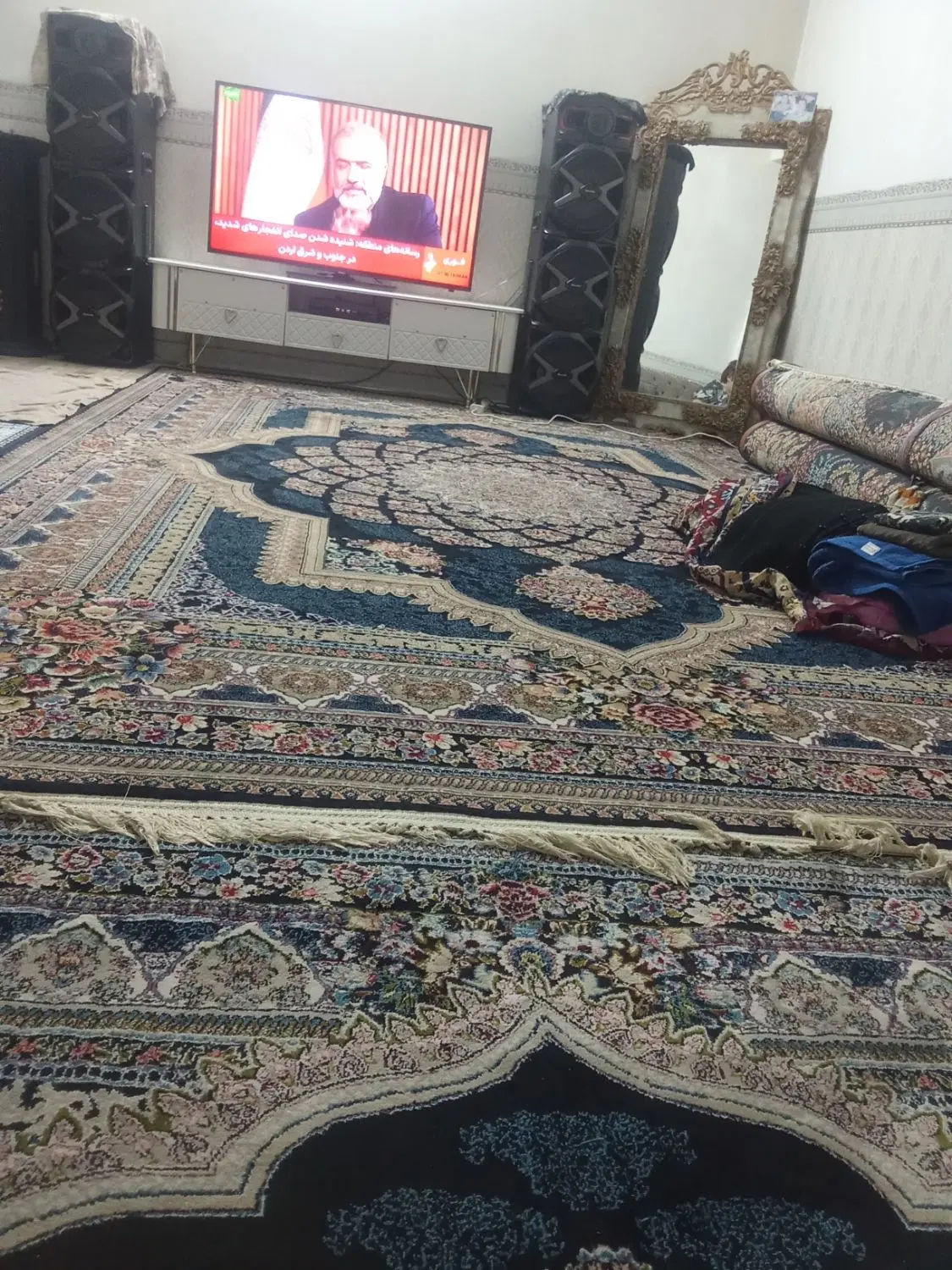 خانه طبقه اول