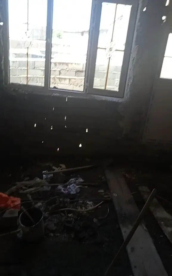 واحد نیمه کاره فروشی