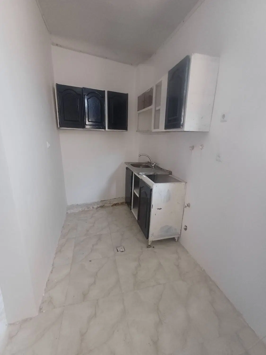 اجاره خانه ویلایی ودیعه ۲۰۰ ت اجاره ۸۵۰۰ت