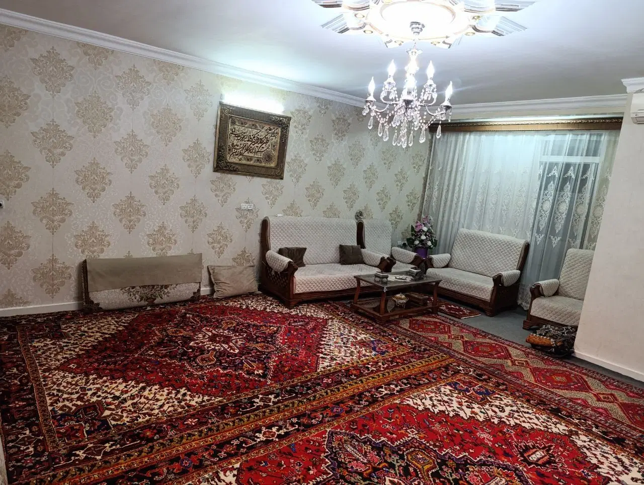 خانه ۱۹۰ متری