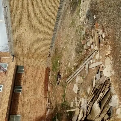 زمین مسکونی با تمامی امکانات آب برق گاز
