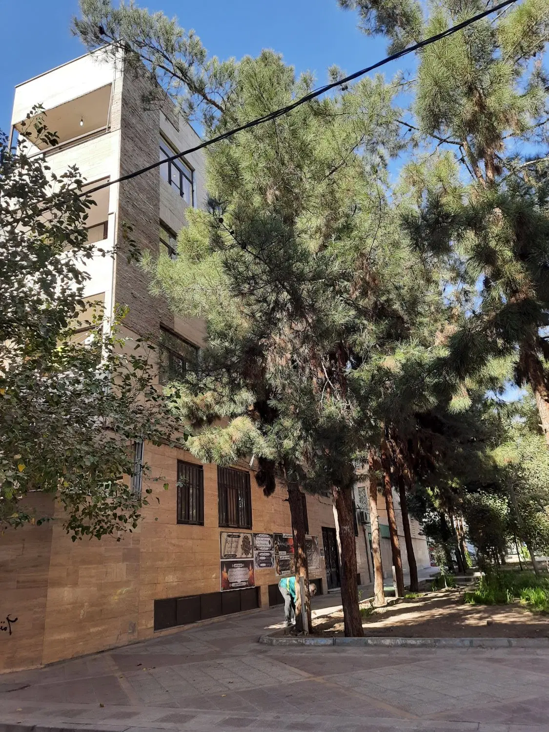 واحد۱۴۰ متری اجاره ای اندیشه