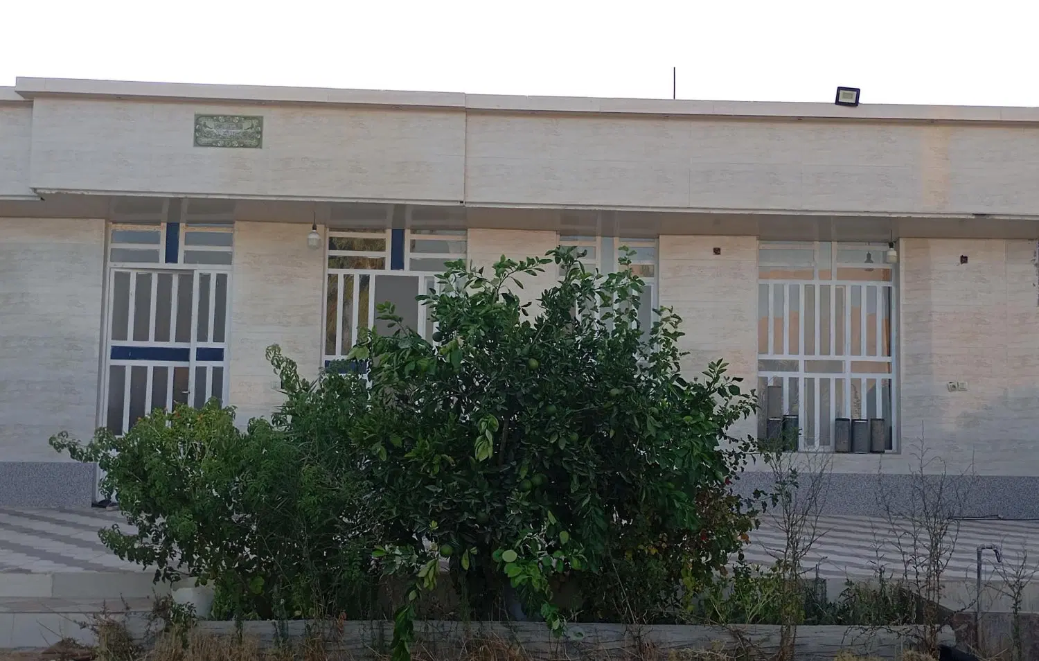 خونه باغ باغشهر