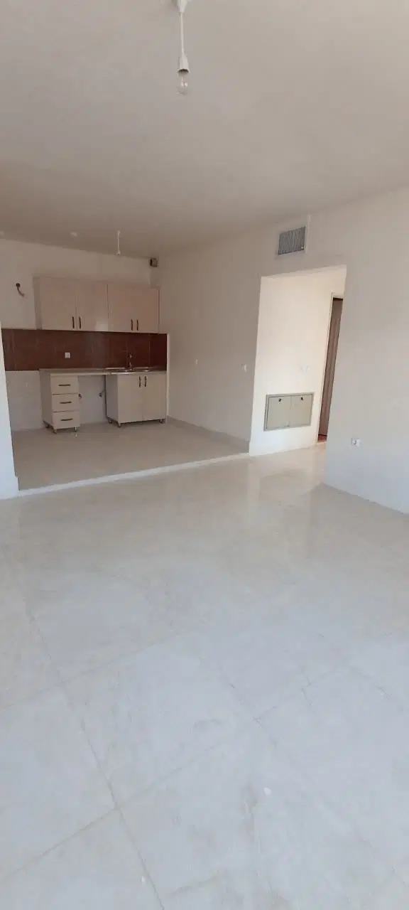 اپارتمان ۷۹متری رسالت۸۱ شاملو۳