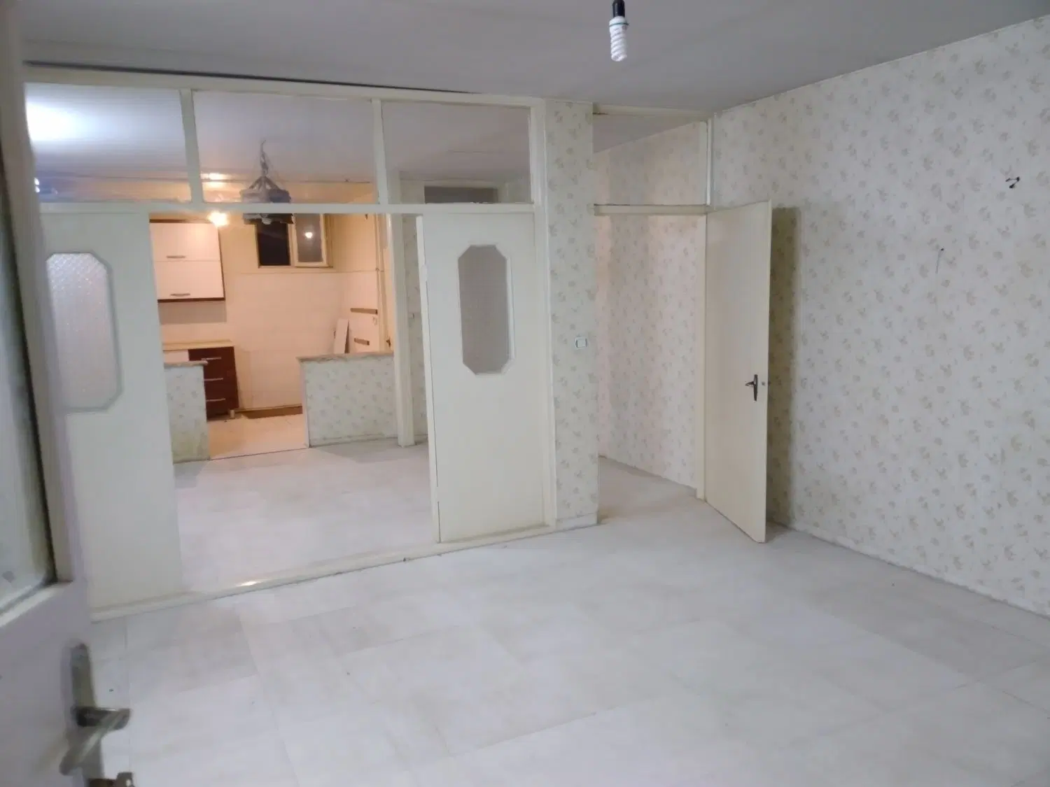 واحد اجاره ای شاخه اصلی