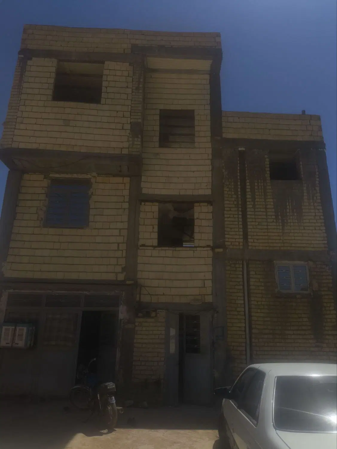 سوییت _ پارکینگ کیان اباد