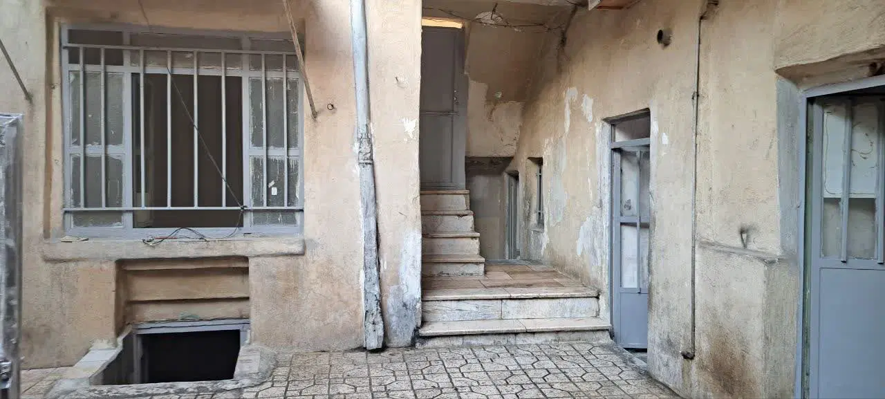 خانه کلنگی ۱۱۰ متر در ۲ طبقه