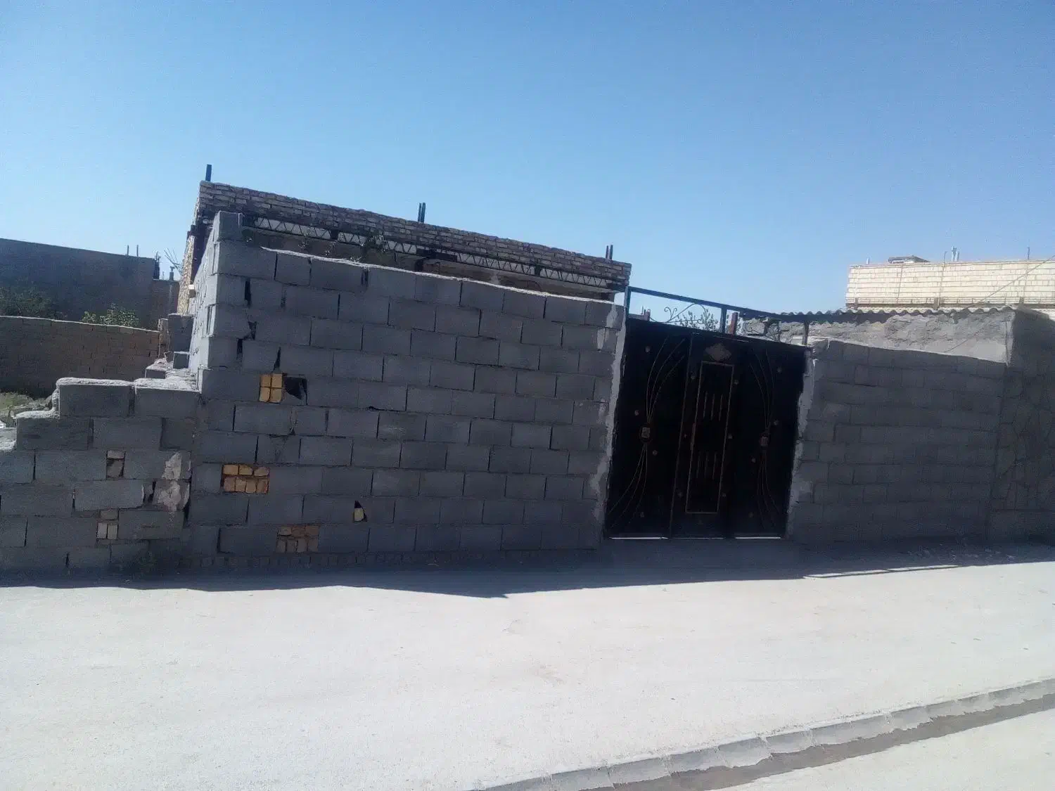 زمین مسکونی شاهنامه 56 دهقان