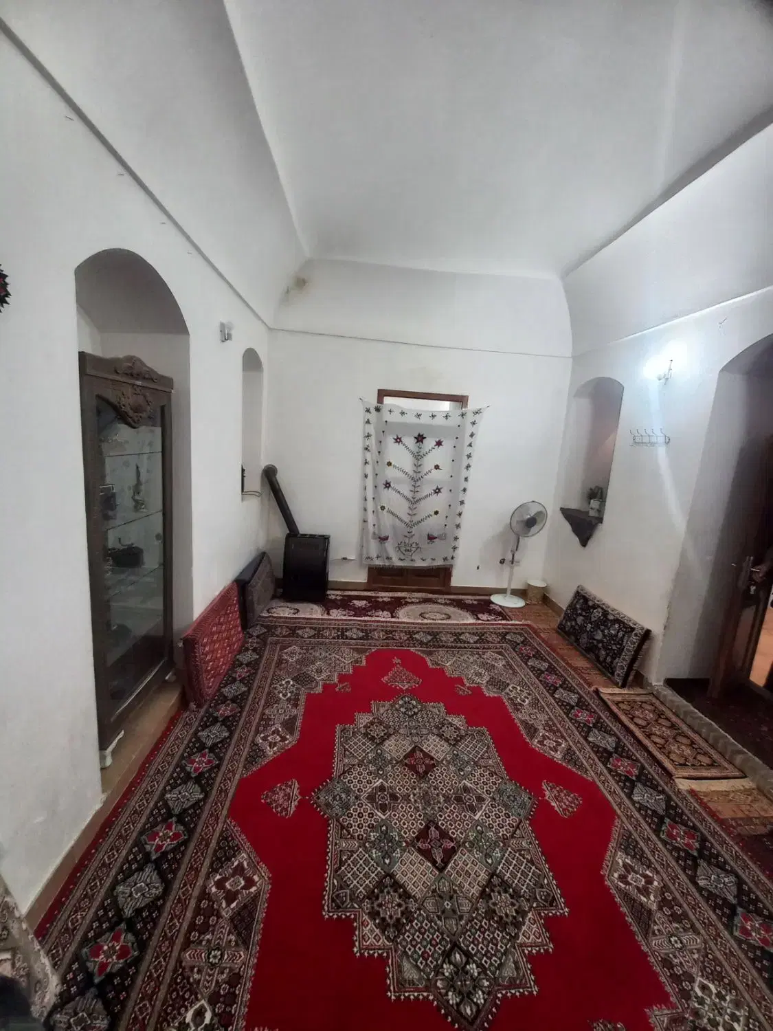 اقامتگاه و مسافرخانه درقاین