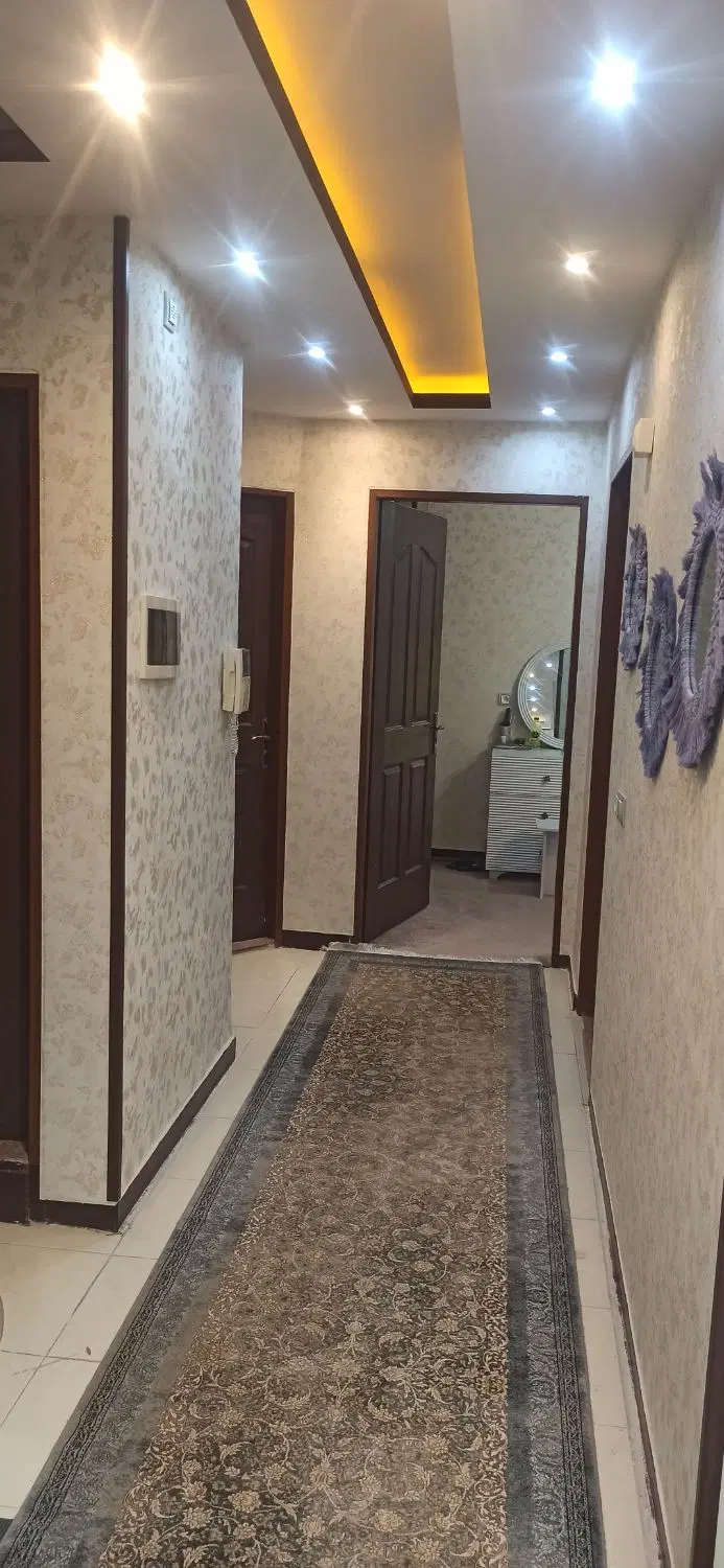 مسکن مهر E4 سند دار82 متری