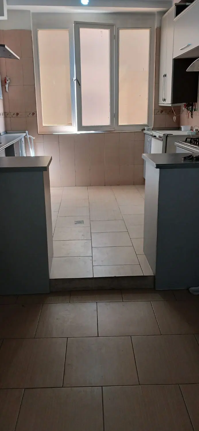 آپارتمان شهرک نمونه