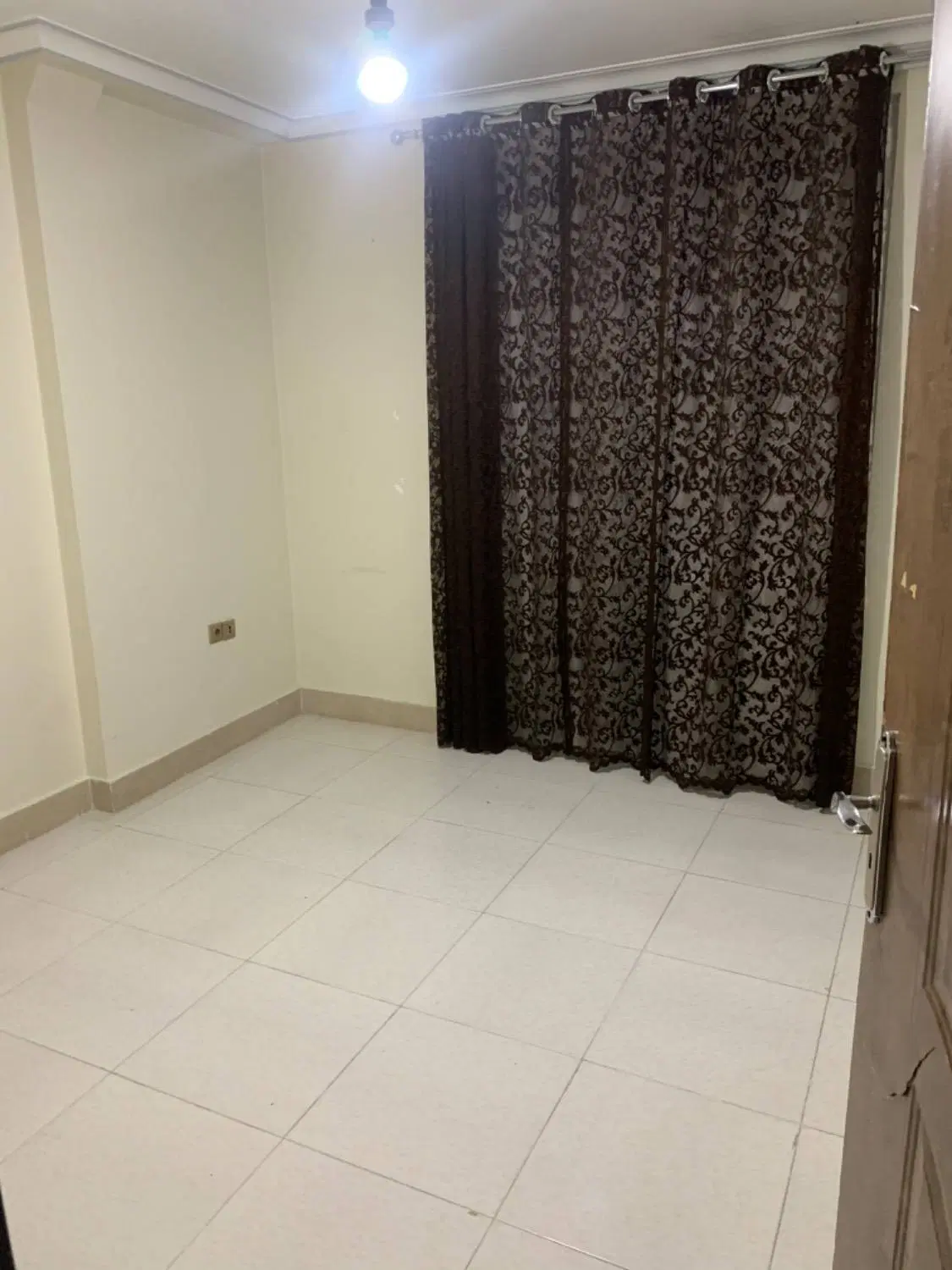 واحد اپارتمان 210 متری مطهری شمالی