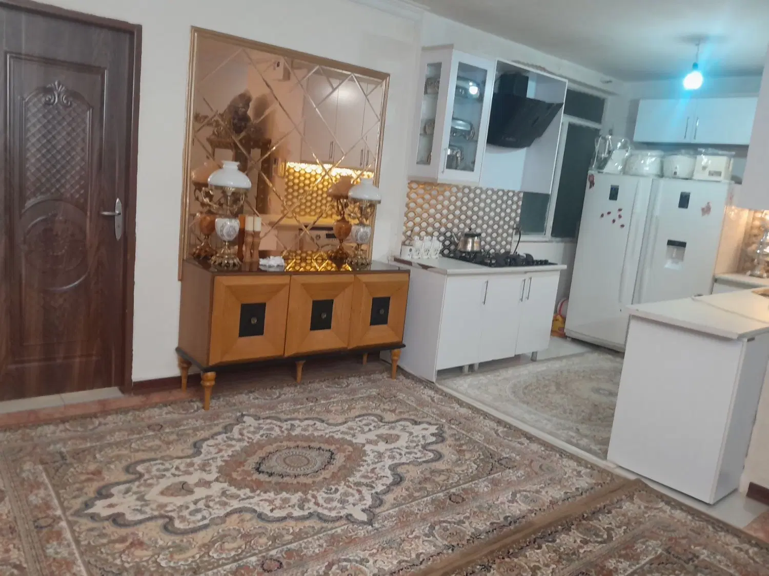 اجاره اپارتمان ۷۳ متری با پارکینگ انباری