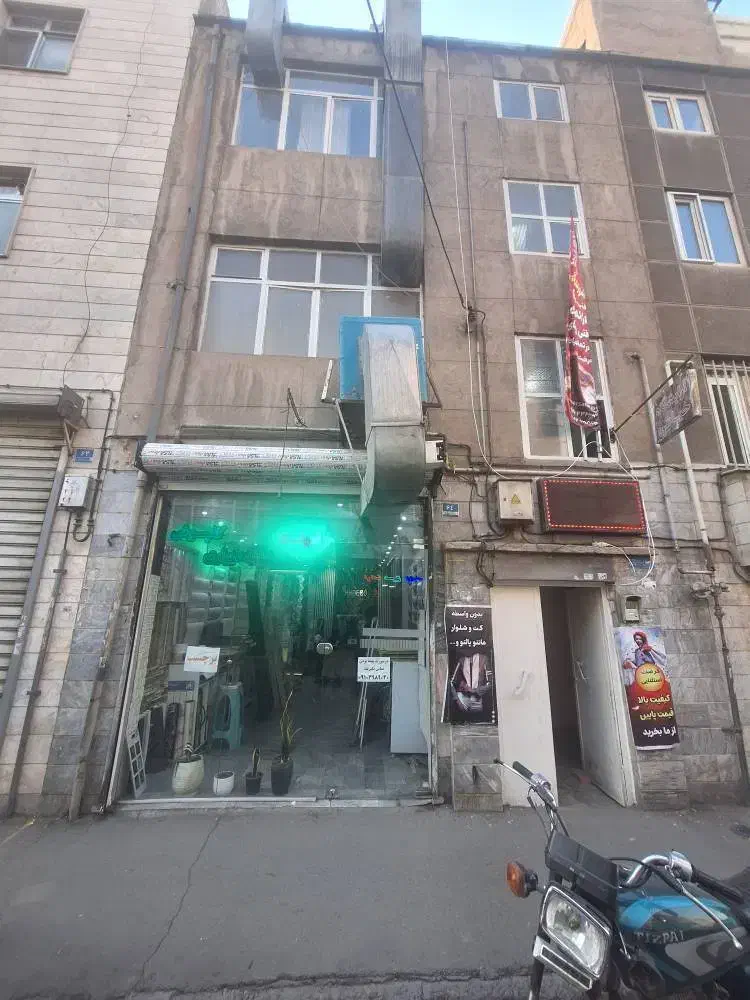 ملک تجاری مسکونی خیابان زمانی
