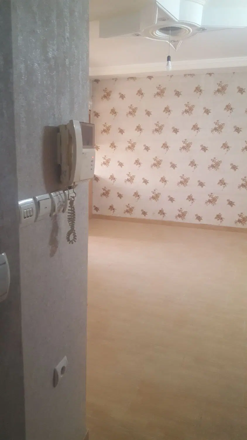 آپارتمان۶۰متری۲خواب فول امکانات خوش نقشه بانورخوب