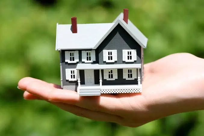 واحد 67 متری_تاپ لوکیشن_نقلی