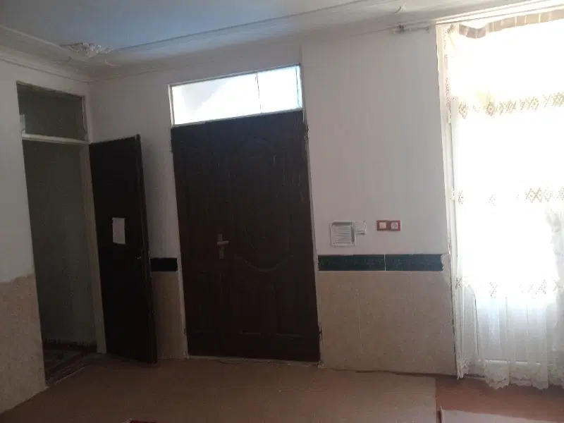 منزل ۸۰متری