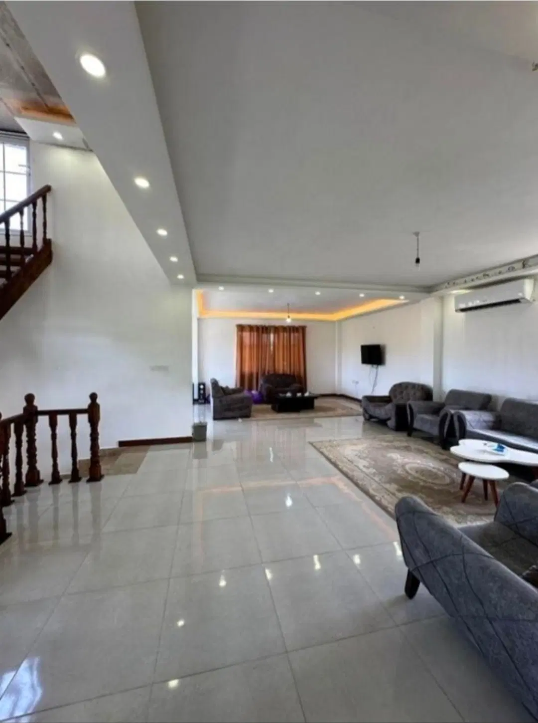 اجاره کوتاه مدت ویلااستخردار ۴ خوابه