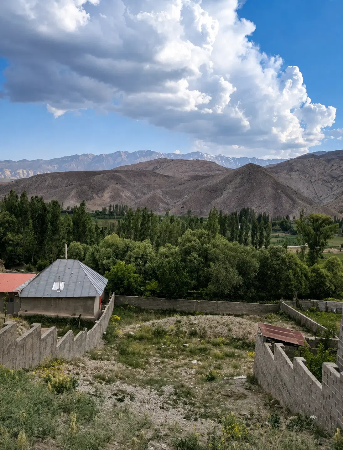 ارجمند ۱۶۰ متری