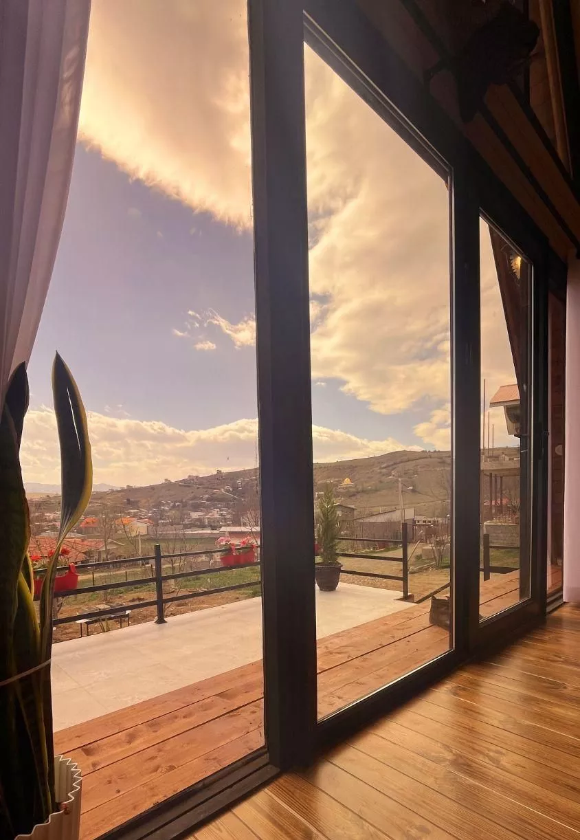 اجاره کلبه سوئیسی در دیلمان اسپیلی