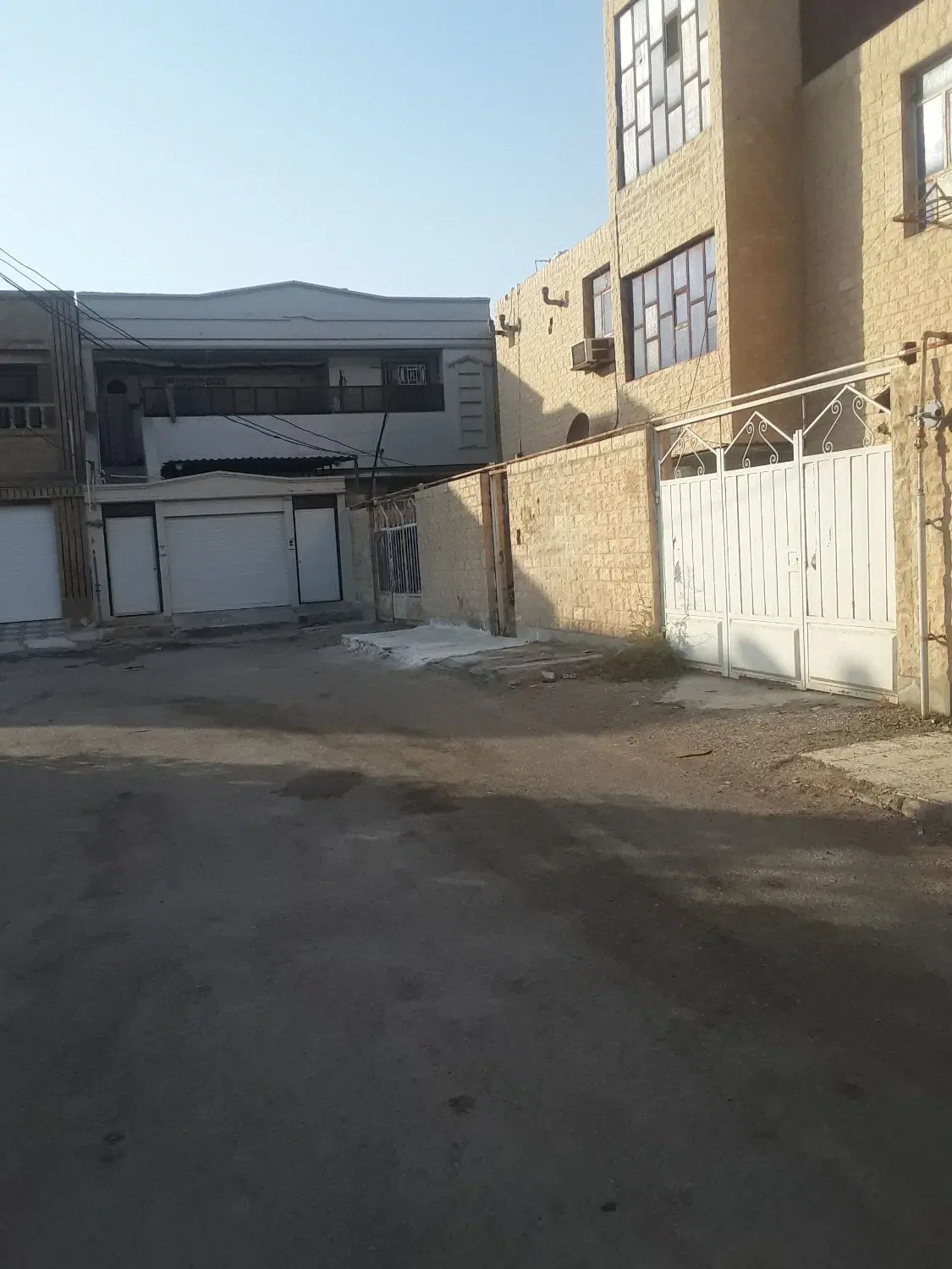فزوش واحد همکف در پردیس حقیقت شش