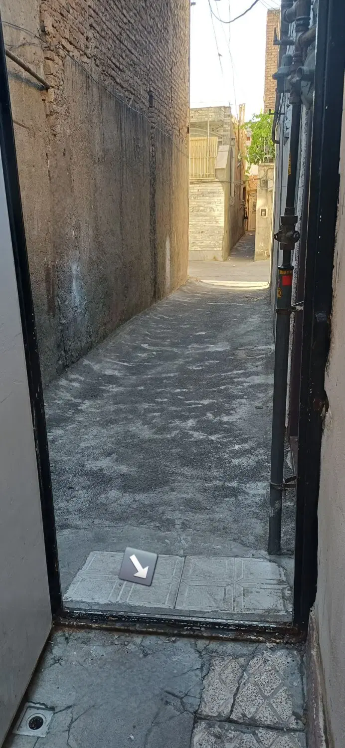خانه داش ساختمان سنگی