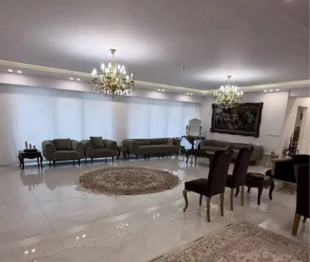آپارتمان ۱۰۲ متری