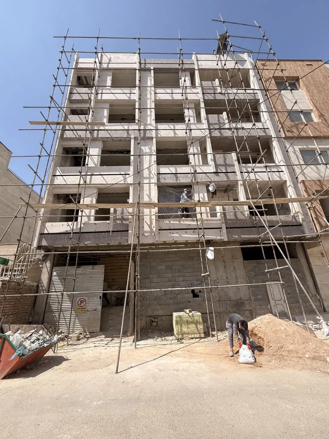 آپارتمان ۳ خواب شهرک پرواز