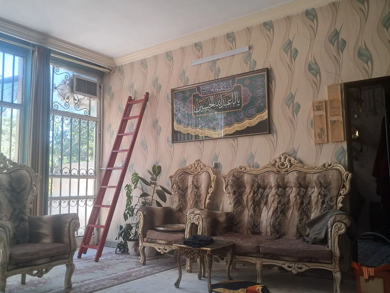 آپارتمان ۱ خواب  خ میرحسینی ۲۳ نبش کوچه الماس