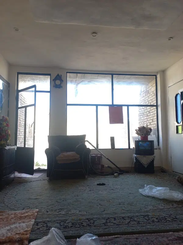 اجاره۰منزل۰حیاط۰دار