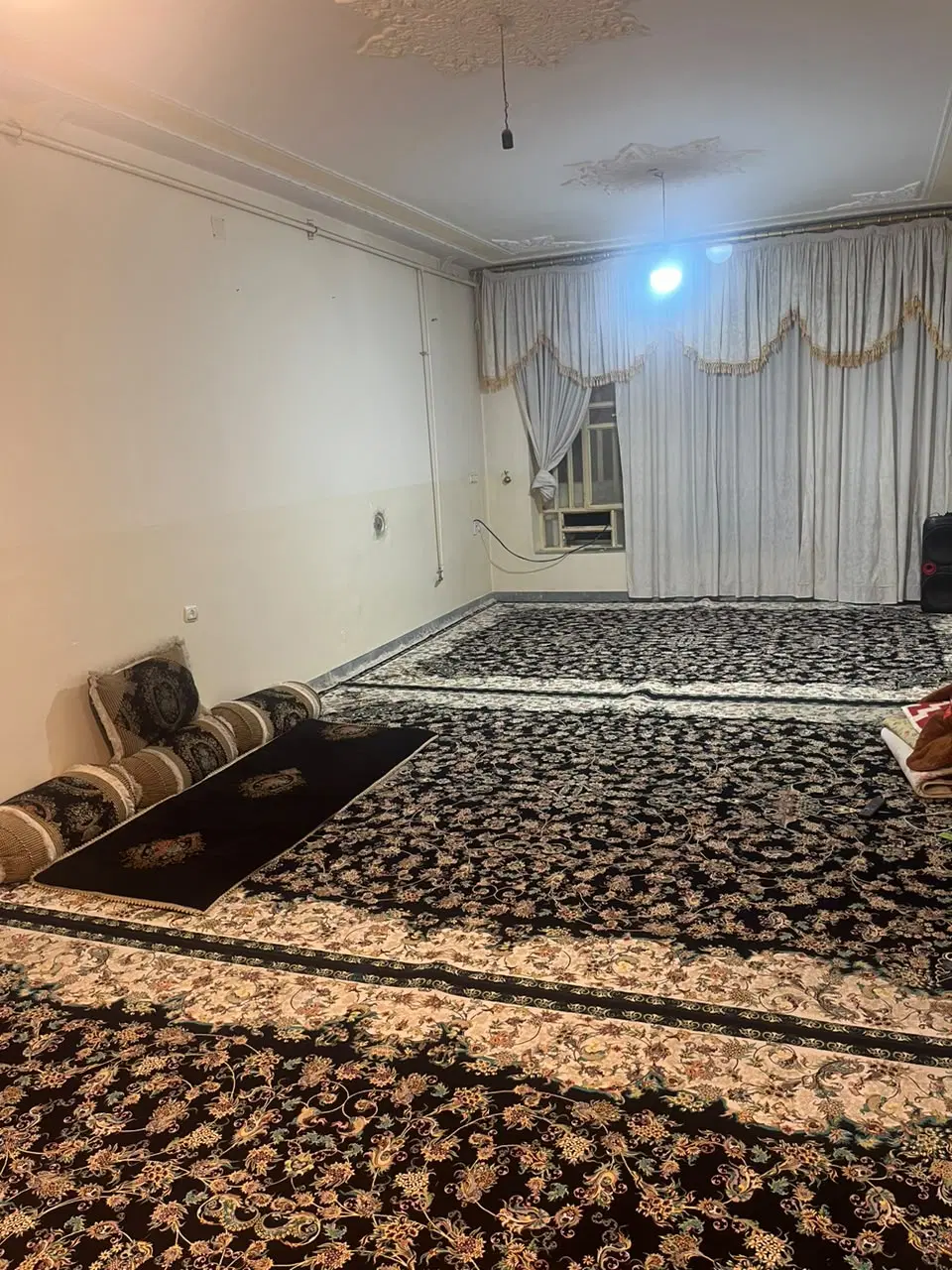 همکف بلوار قرنی