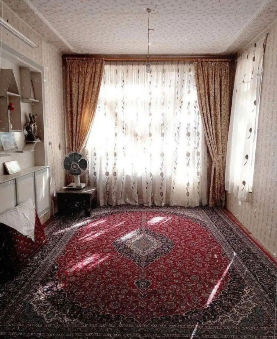 همخونه خانم
