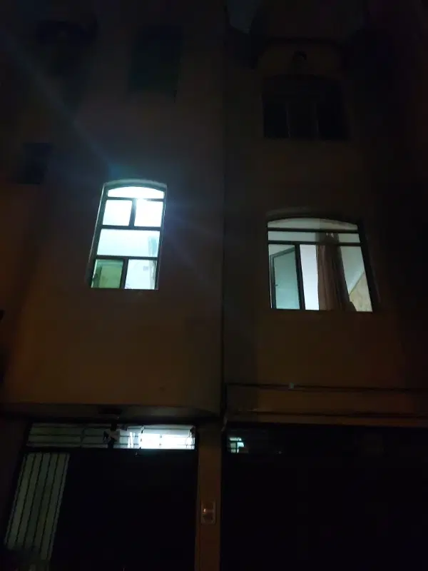خانه ویلایی در کوی لاله خیابان شاهد ۵