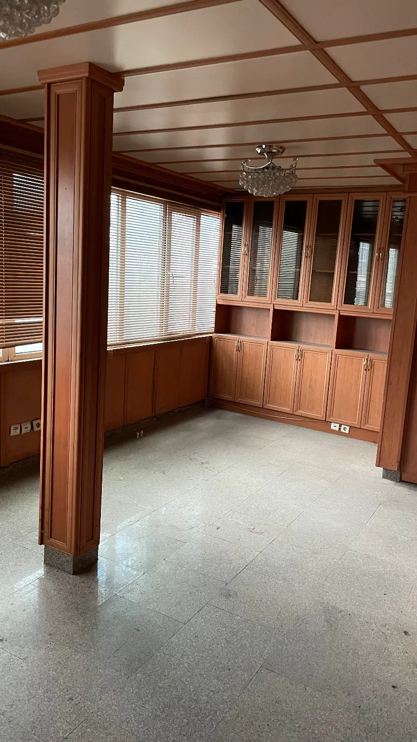 اجاره دفتر تجاری خدماتی خیابان امام