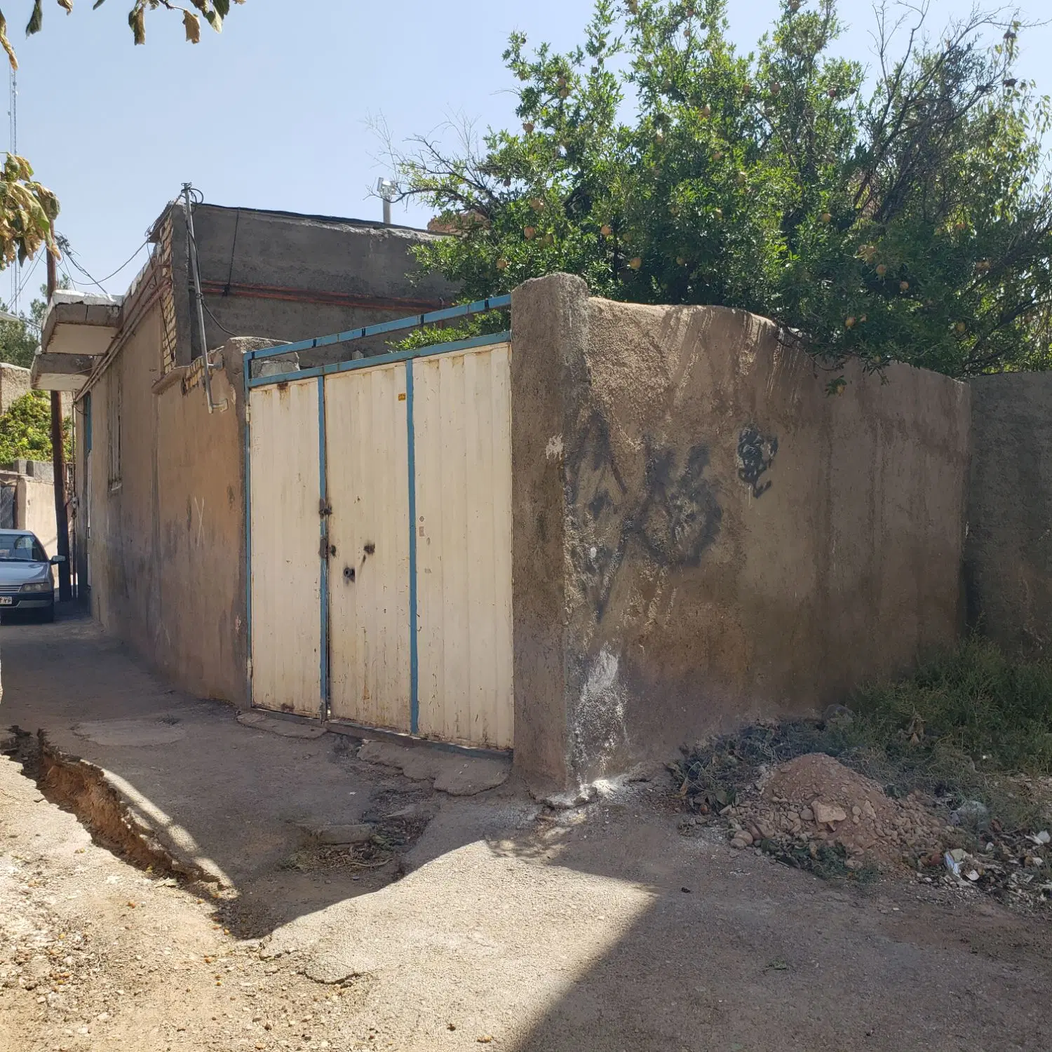 اجاره و رهن دربست خانه ویلایی حیاط دار