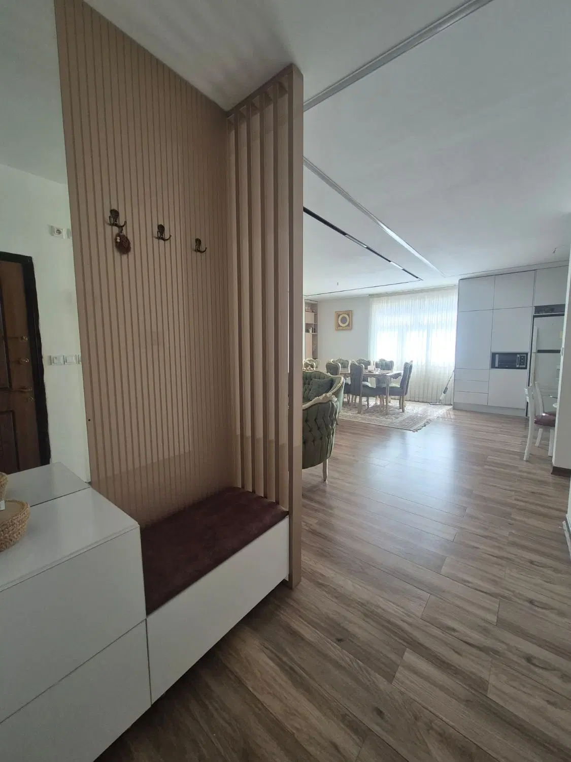 107 متری  پاییزان