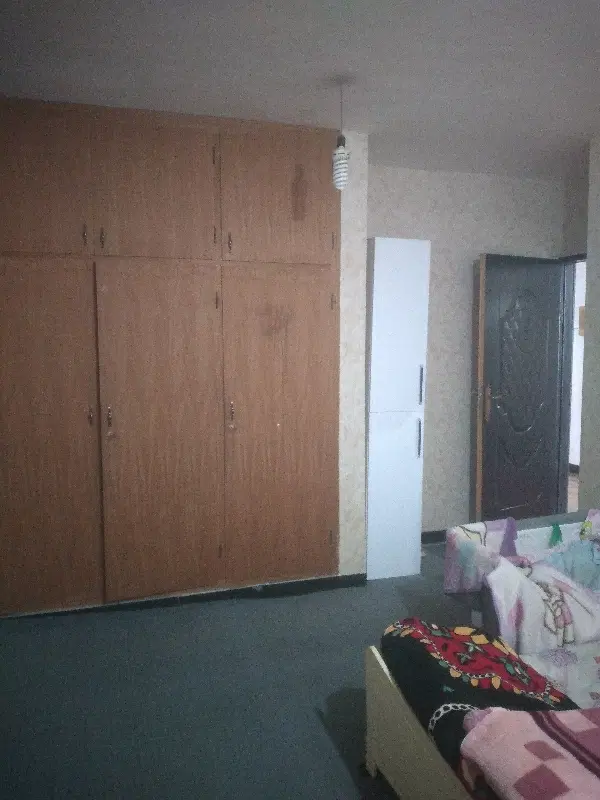 فروش منزل سکتور ۸ طبقه بالا