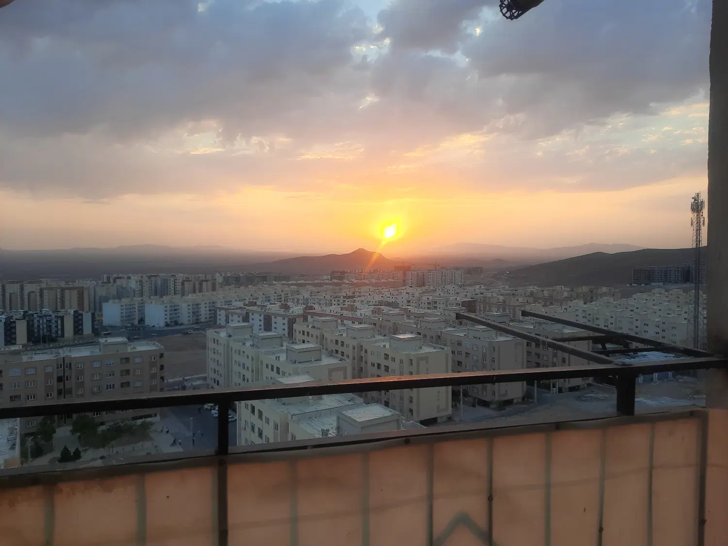 کوزو ۶ سه خوابه