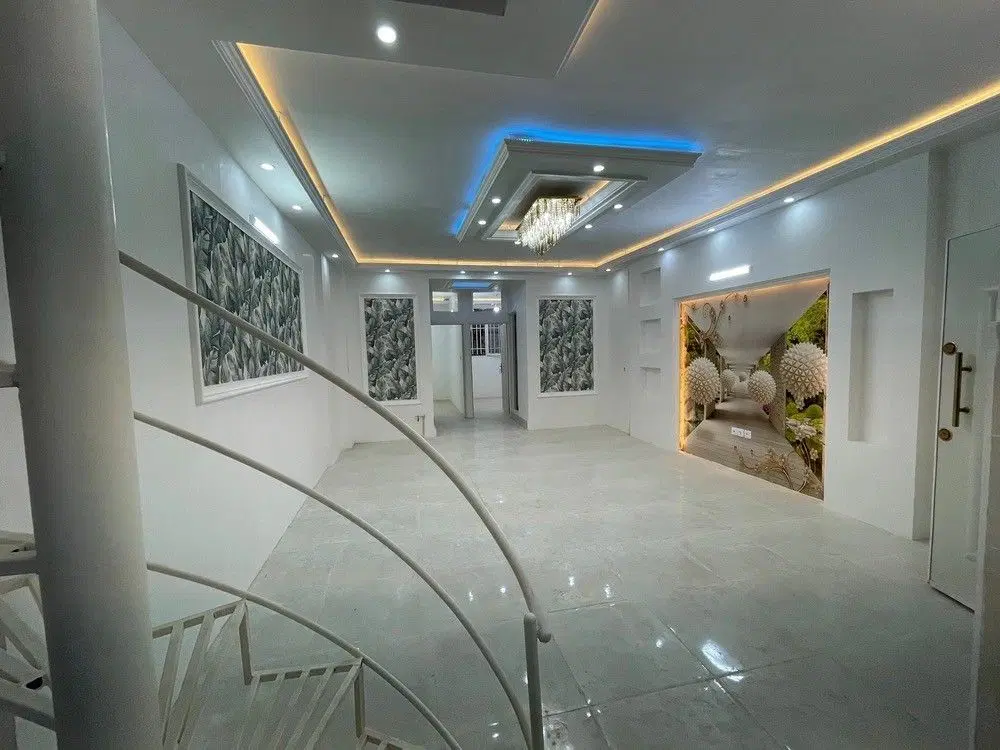 فروش منزل دوبلکس ۱۷۰ متر سه خواب طبرسی ۳۸