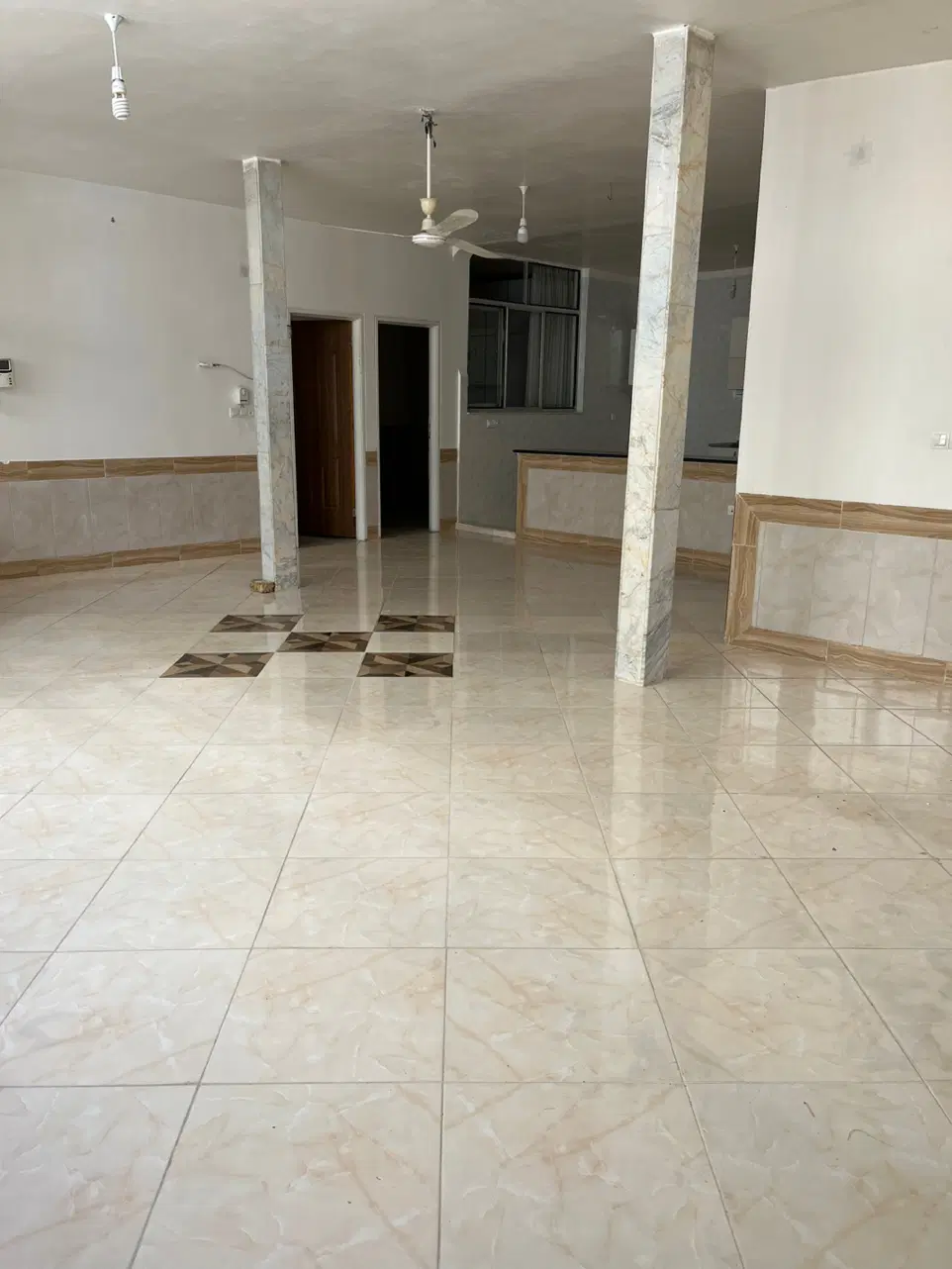 ویلایی دربست