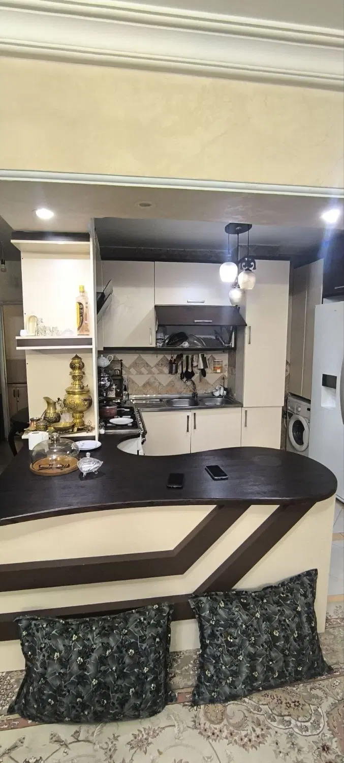 اجاره واحد72متری طلائیه