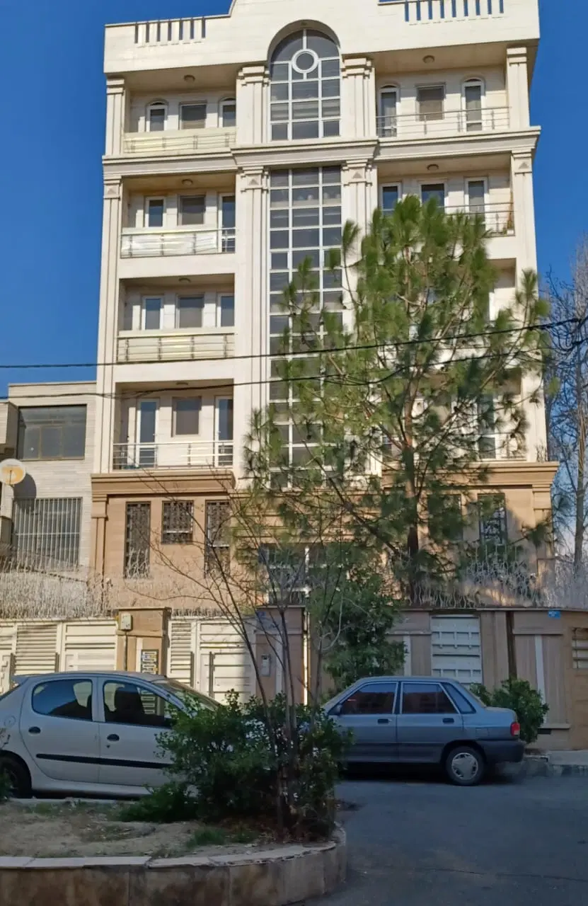 فرخی یزدی ۱۲۵ متر ۳ خوابه