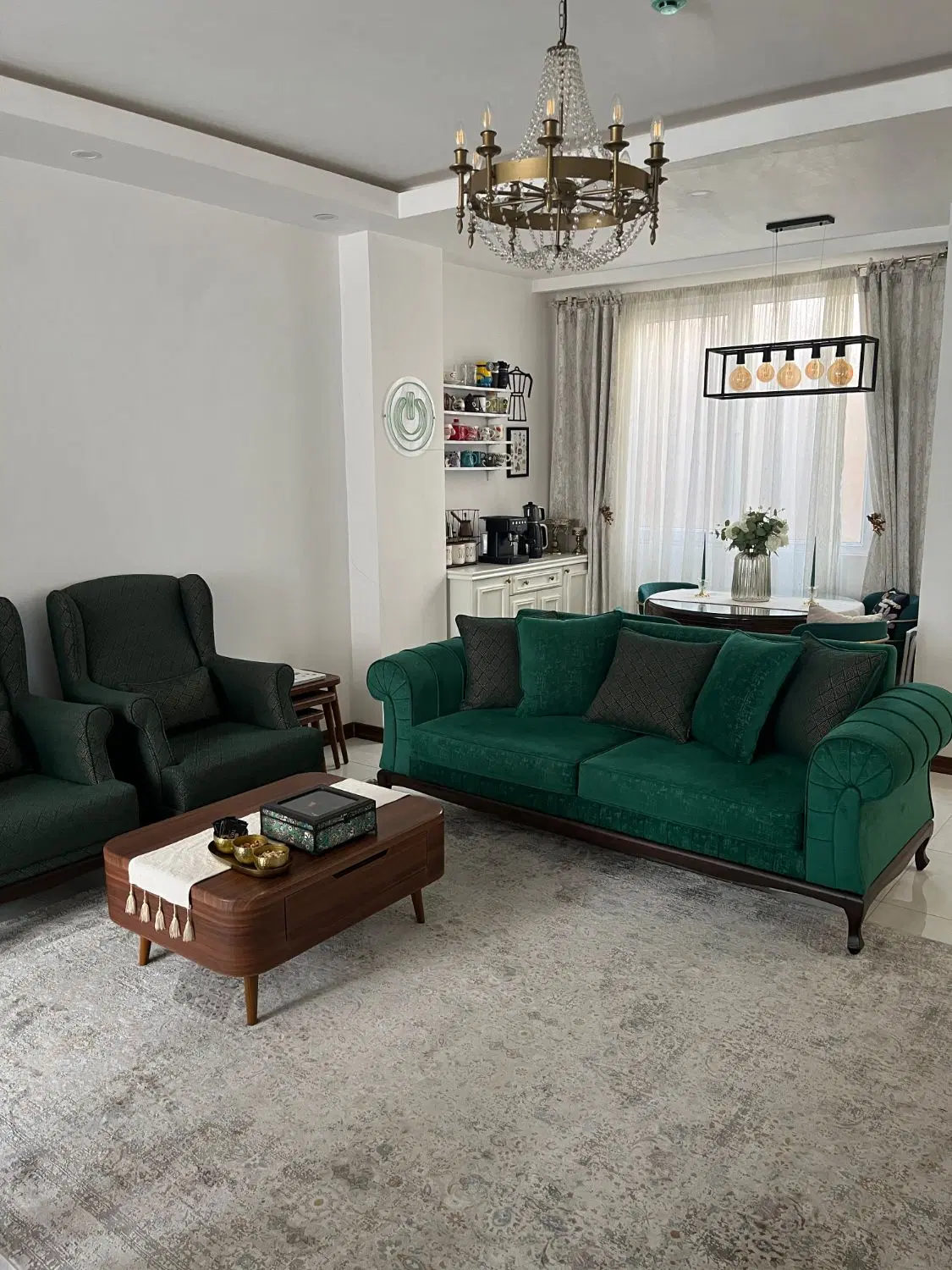آپارتمان نوساز خیابان سلامت