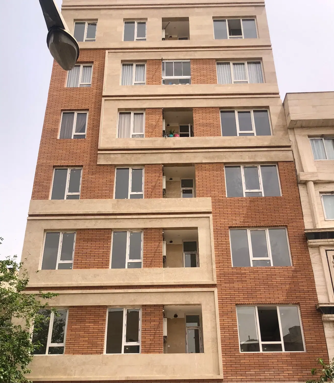 آپارتمان مسکونی