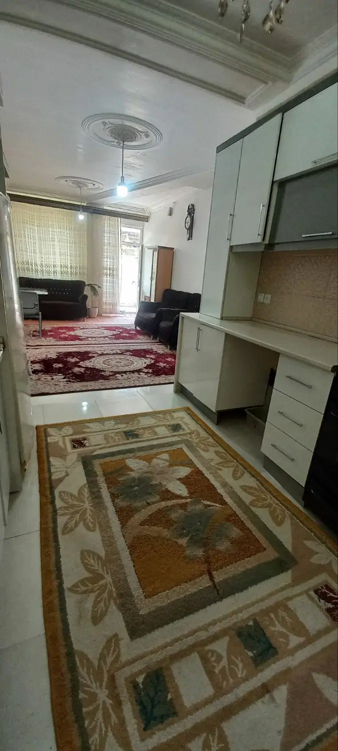 اجازه ویلایی تک خوابه و حیاط ماشین رو