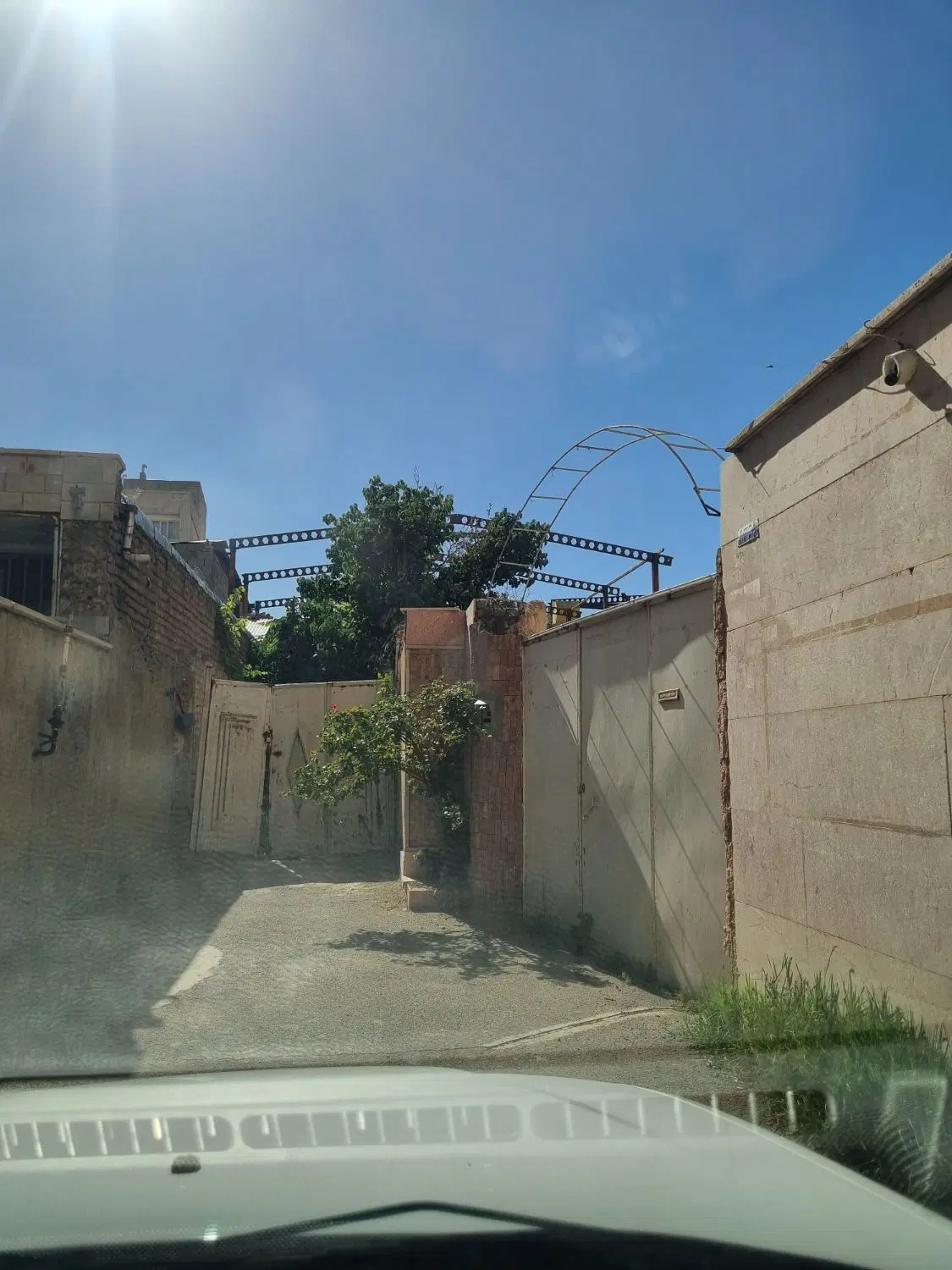 زمین سند دار