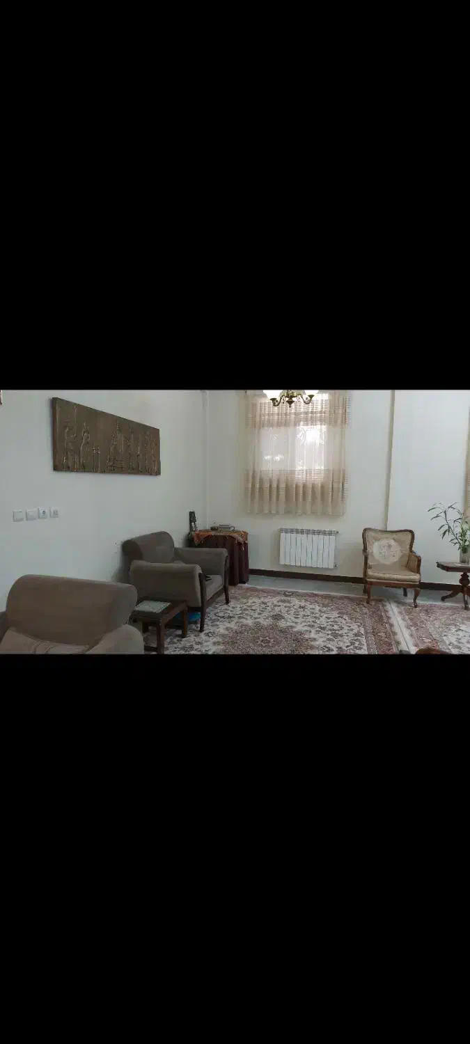 ۹۶ متر میدان معلم تراس بزرگ تک واحدی غرق نور