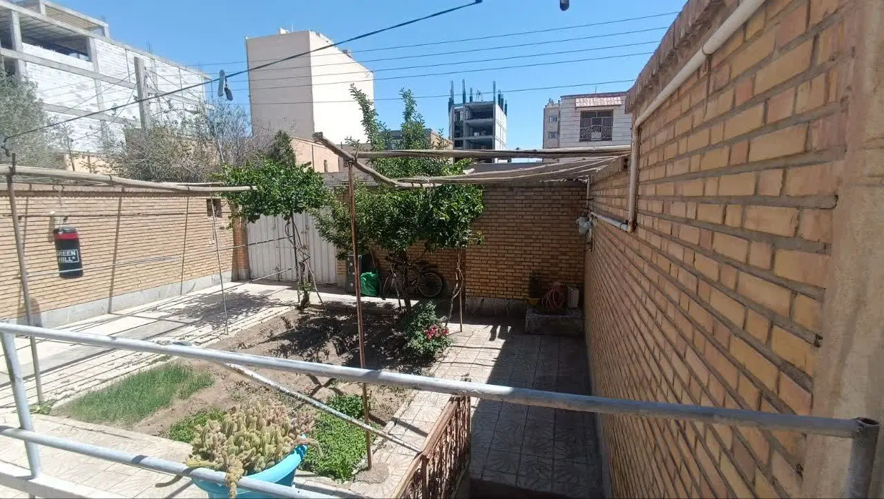 فروش ویلایی بلوار شاهچراغی.موقعیت عالی
