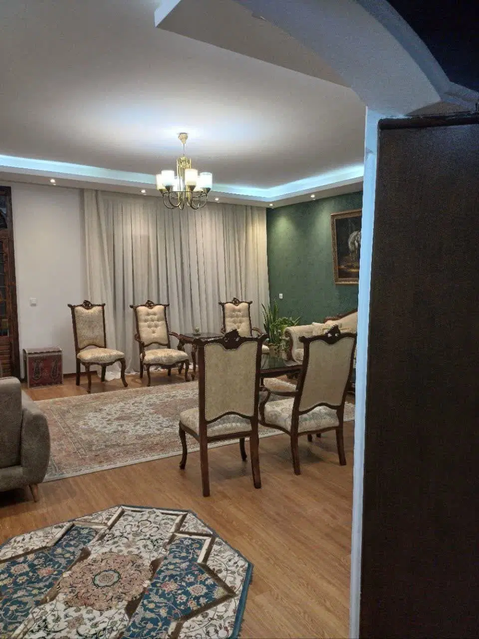 فروش آپارتمان خوش‌نقشه در هفت‌تیر ۱ فرصت خرید